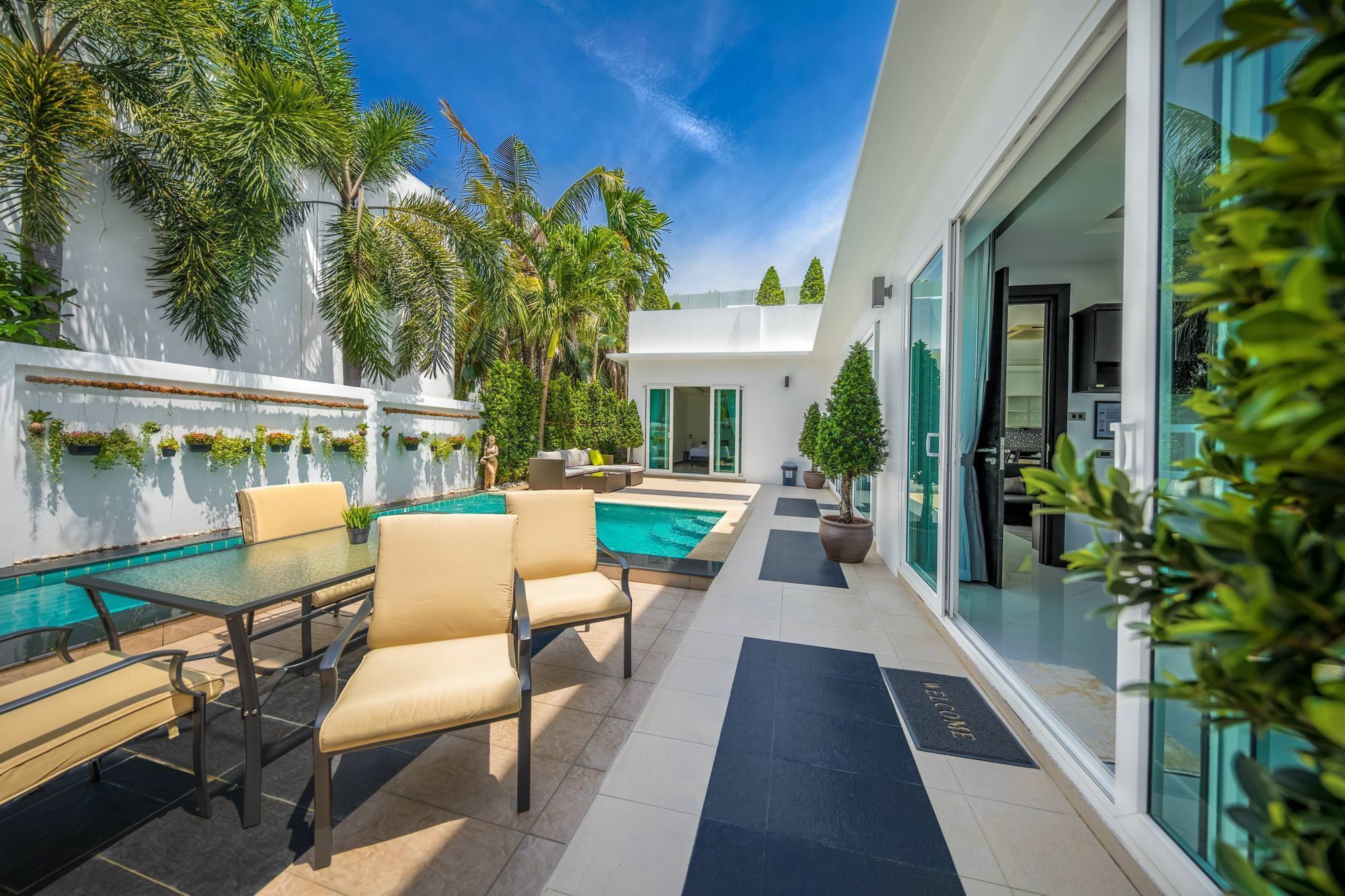 Best Pool Villa Jomtien Pattaya Eksteriør billede